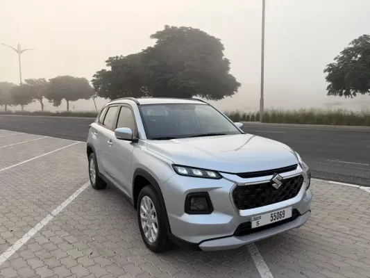 Suzuki Grand Vitara in affitto a Dubai