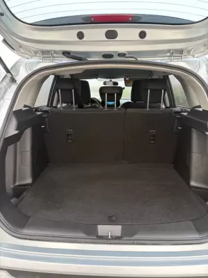 Suzuki Grand Vitara in affitto a Dubai