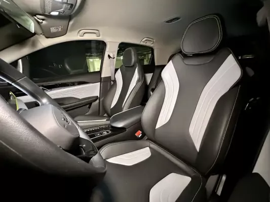 Geely Coolray &agrave; louer &agrave; Duba&iuml;