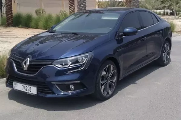 &rlm;إيجار رينو ميغان في دبي