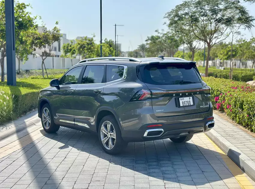 Geely Okavango in affitto a Ras Al Khaimah