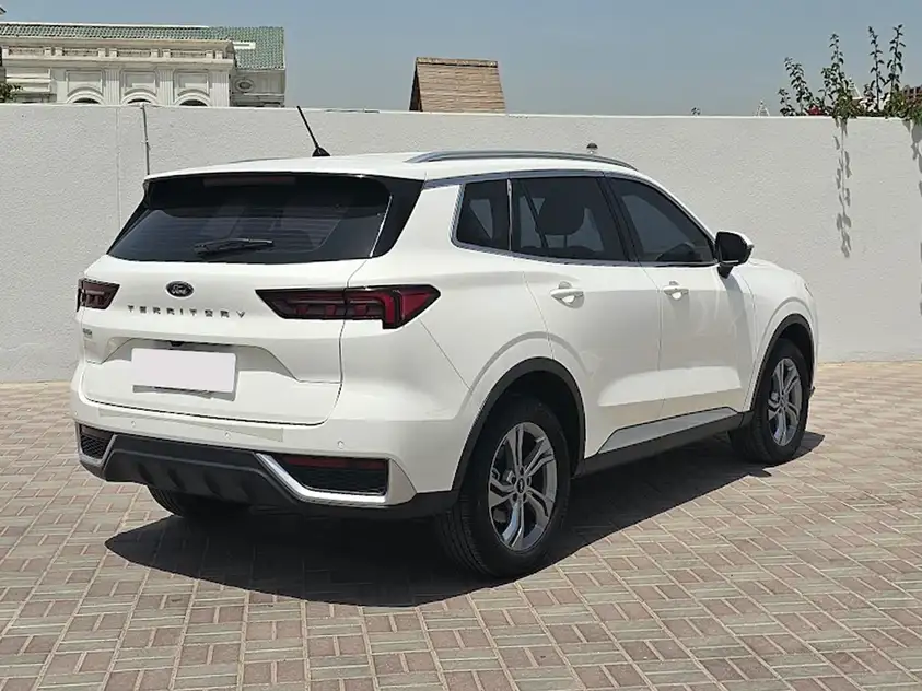 Ford Territory in affitto a Ras Al Khaimah