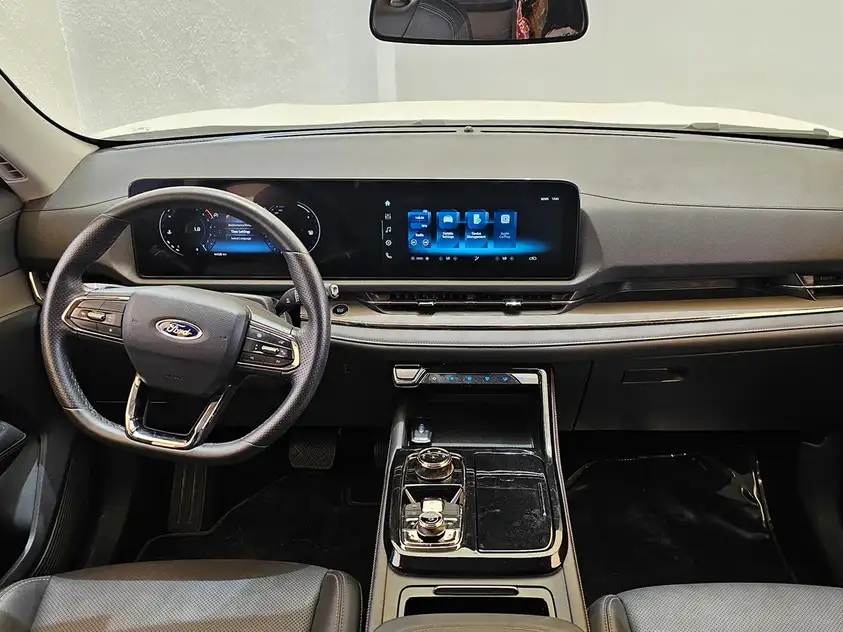 Ford Territory in affitto a Ras Al Khaimah