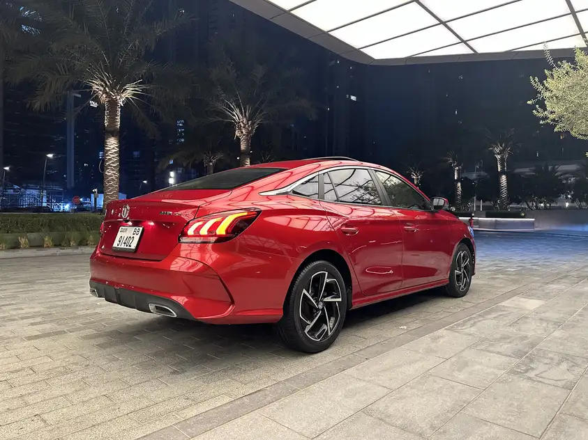 إيجار MG GT في رأس الخيمة