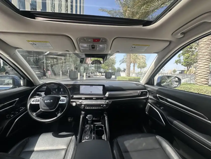 KIA Telluride in affitto a Ras Al Khaimah