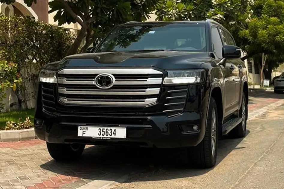 Toyota Land Cruiser for rent in Dubai