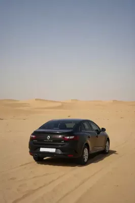 &rlm;إيجار رينو ميغان في دبي