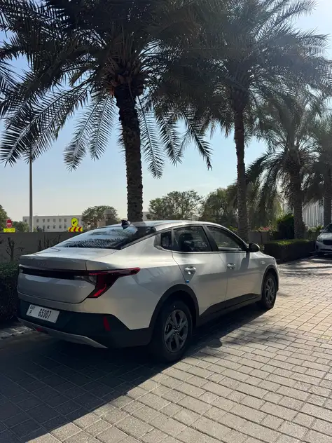KIA K3 &agrave; louer &agrave; Duba&iuml;