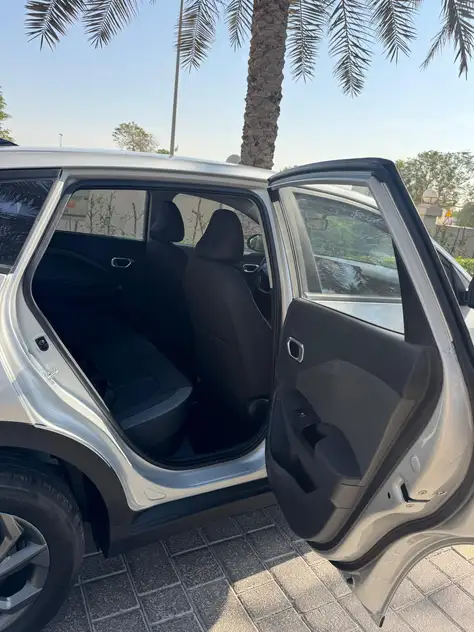 KIA K3 &agrave; louer &agrave; Duba&iuml;