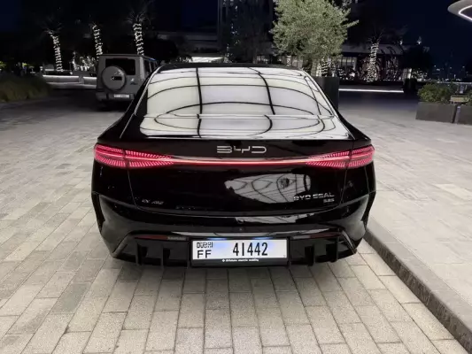 BYD Seal для аренды в Дубай