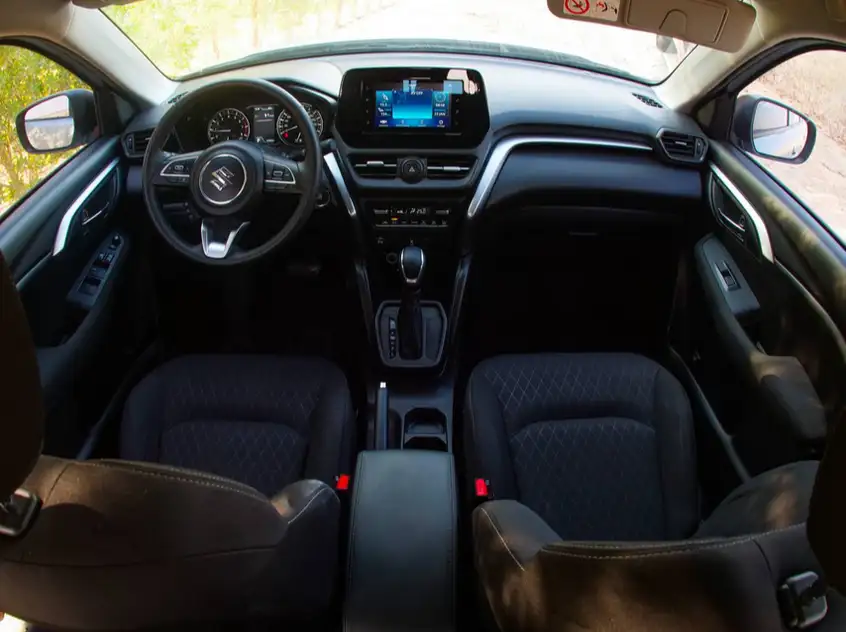 Suzuki Grand Vitara in affitto a Ras Al Khaimah