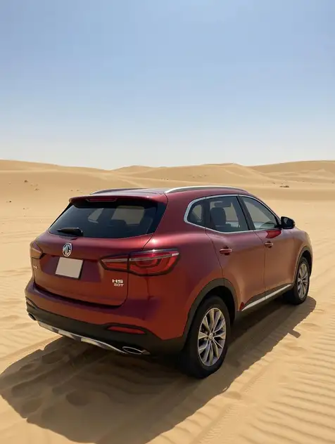 MG HS in affitto a Dubai