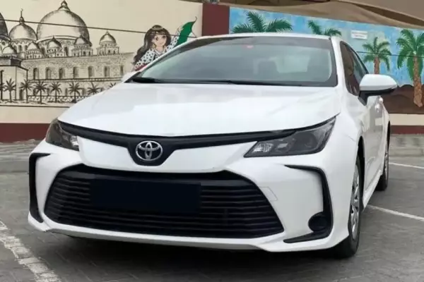 Toyota Corolla te huur in Dubai