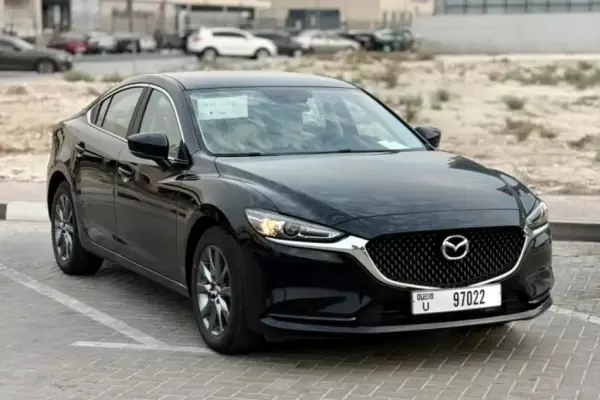 Mazda 6 te huur in Dubai