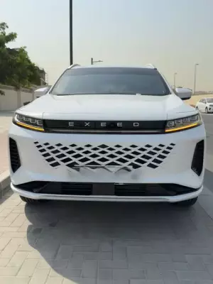 Dubai'de kiralık Exeed LX