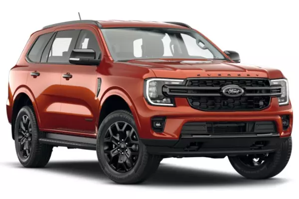 Ford Everest para alquiler en Sharjah