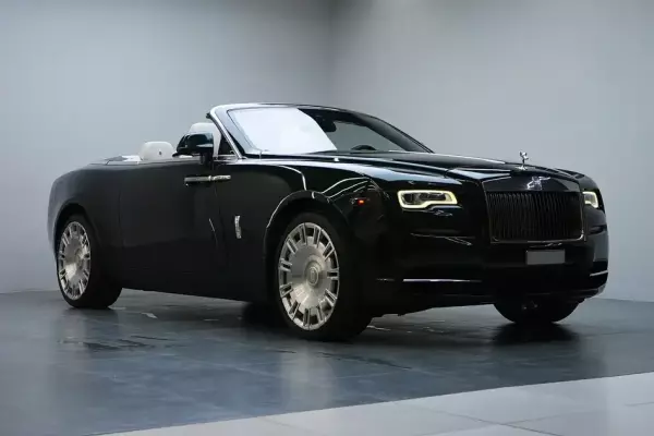 Rolls Royce Dawn для аренды в Дубае