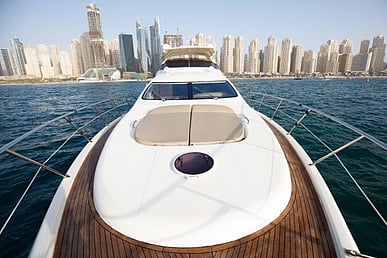 Alise 68 piede a Dubai Harbour in affitto a Dubai