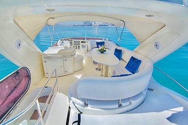 Azimut 50 ft (2012) in Dubai Marina for rent in Dubai