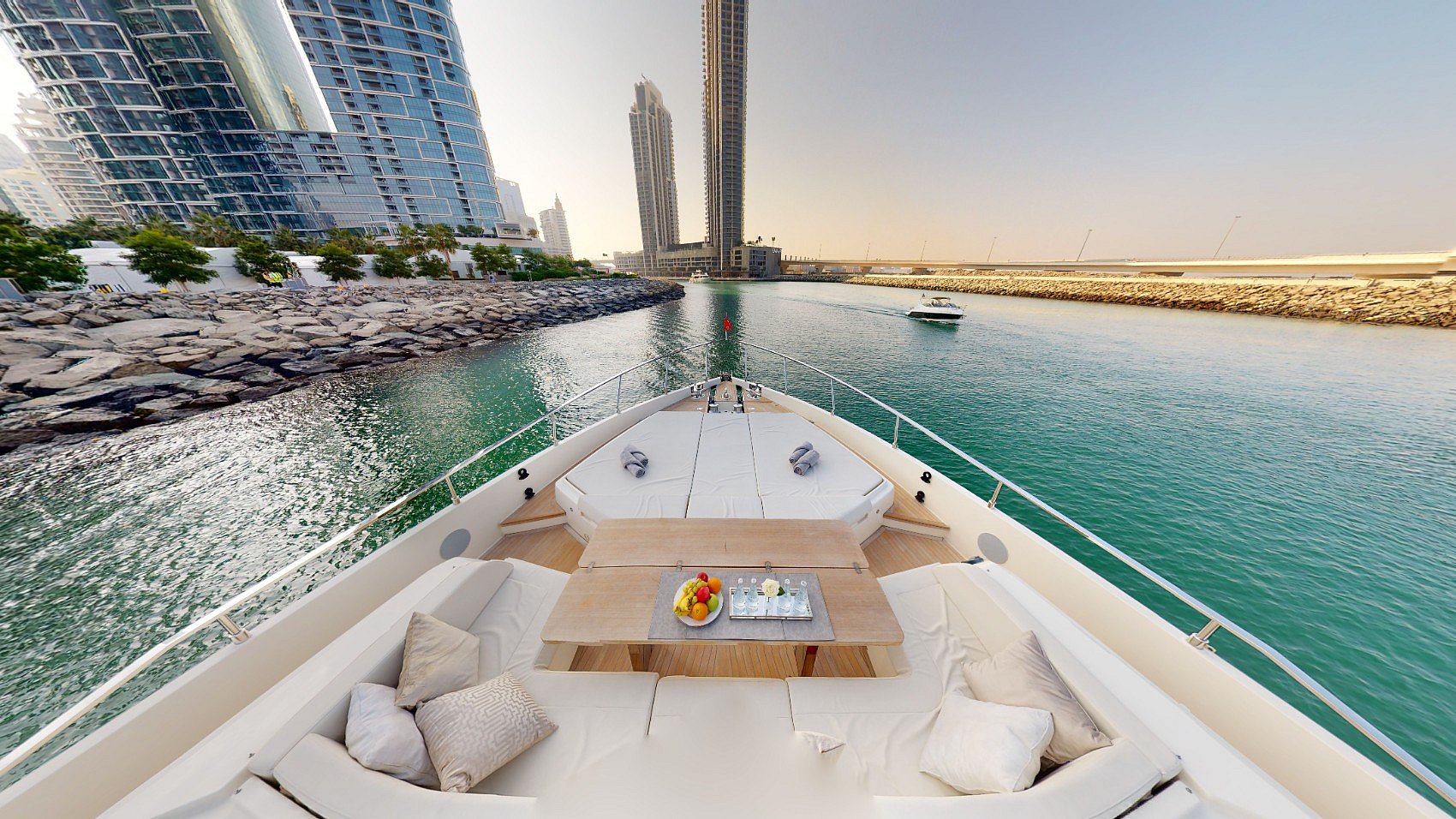 Ferretti 78 piede (2019) a Dubai Harbour in affitto a Dubai 14