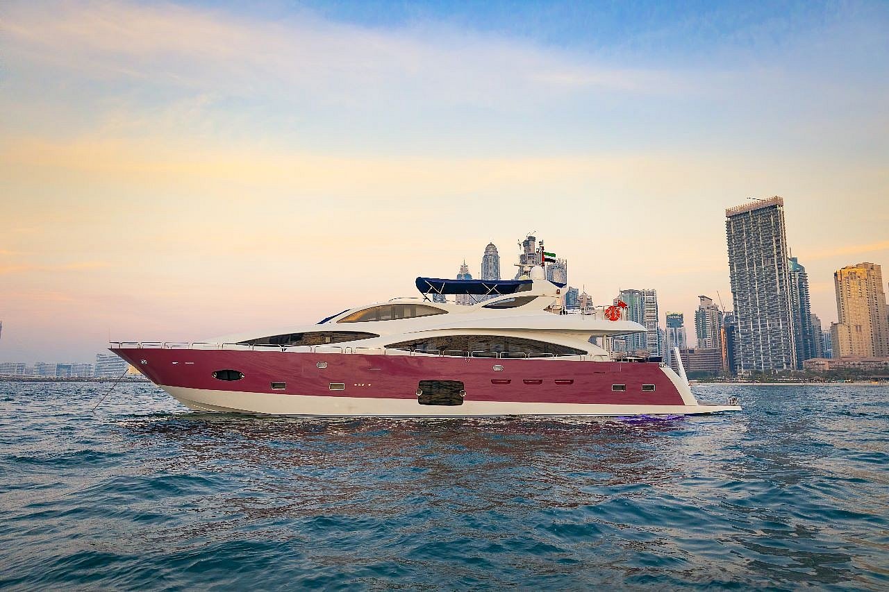 Kona 110 ft (2022) in Dubai Harbour for rent in Dubai 0