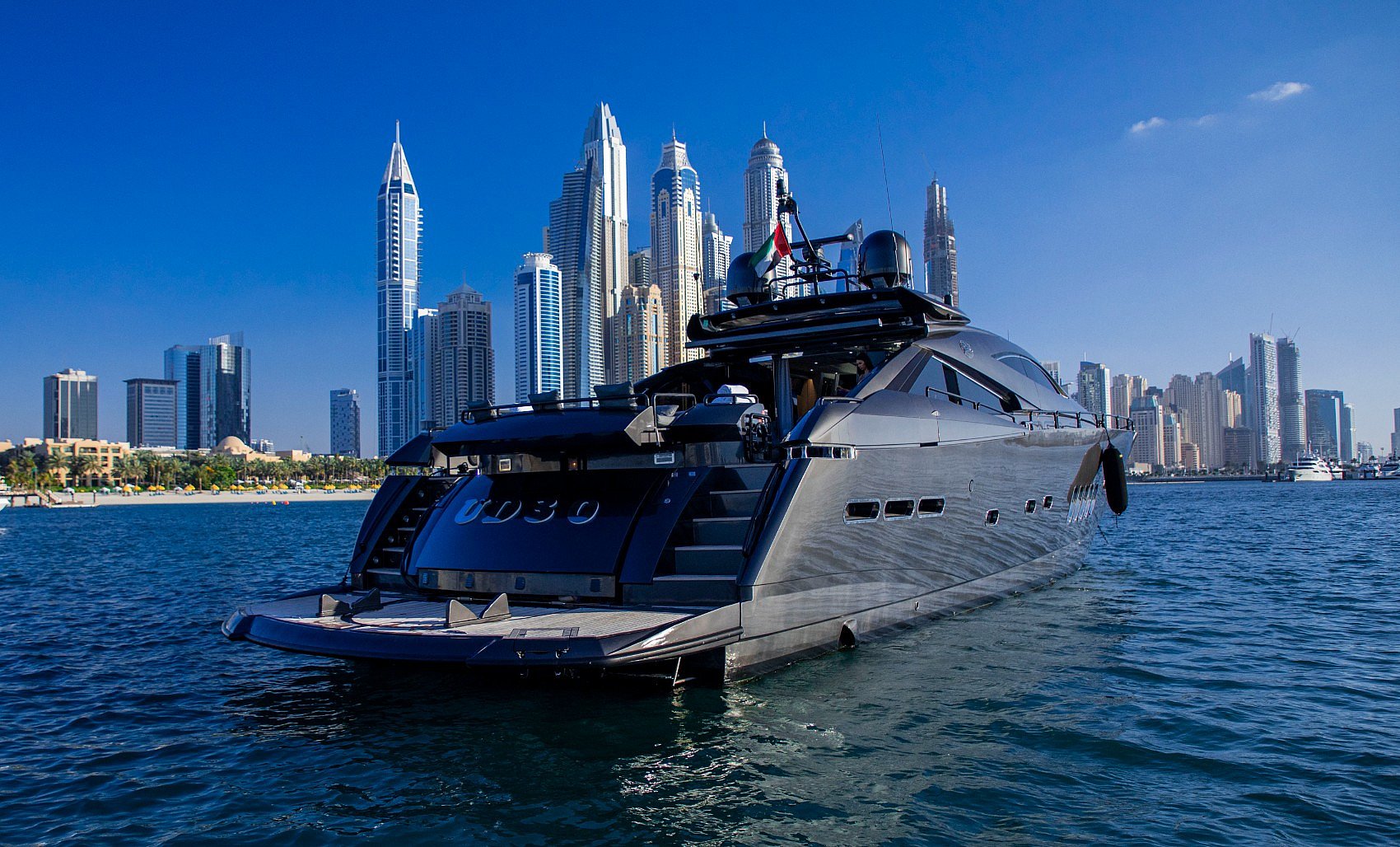 在迪拜 租 Sunseeker Predator UD30 95 英尺 在Dubai Marina 0