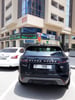 Range Rover Velar (Negro), 2019 para alquiler en Dubai 3