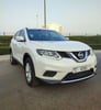 Nissan Xtrail (Reines Weiß), 2016  zur Miete in Dubai 2