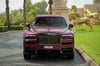 كستنائي Rolls Royce Cullinan Black Badge, 2021 للإيجار في دبي 
