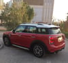 Mini Cooper (Rosso), 2018 in affitto a Dubai 1