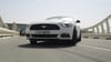 Ford Mustang Convertible (Белый), 2016 для аренды в Дубай 3