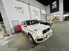 أبيض Mercedes G class, 2021 للإيجار في دبي 