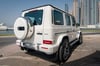 أبيض Mercedes G63, 2021 للإيجار في دبي 