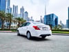 Nissan Sunny (Blanco), 2023 para alquiler en Dubai 3