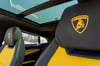 Lamborghini Urus (Amarillo), 2021 para alquiler en Dubai 4