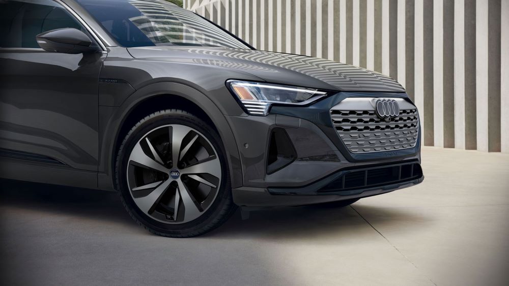 Audi Q8 E-tron