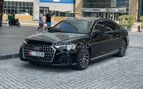 在迪拜 租 Audi A8 (黑色), 2022