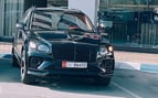 Bentley Bentayga (Negro), 2022 para alquiler en Abu-Dhabi