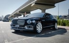 Bentley Flying Spur (Negro), 2021 para alquiler en Dubai