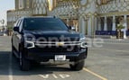 Chevrolet Suburban (Noir), 2021 à louer à Dubai