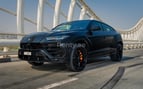 إيجار Lamborghini Urus (أسود), 2020 في أبو ظبي