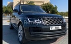 在迪拜 租 Range Rover Vogue V6 (黑色), 2021