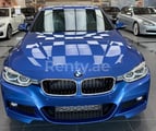 BMW 318 (Azul), 2019 para alquiler en Dubai
