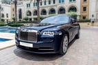 Blue Rolls Royce Dawn Cabrio (Dark Blue), 2019 para alquiler en Dubai