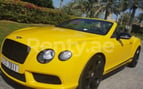 Bentley Continental GTC (Yellow), 2017 para alquiler en Dubai