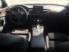 Audi A6 (Blanco), 2018 para alquiler en Dubai 4