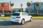Audi Q5 (Weiß), 2018  zur Miete in Dubai 1
