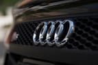 Audi R8 V10 Spyder (Negro), 2018 para alquiler en Dubai 5