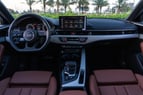 Audi A4 (Negro), 2024 para alquiler en Dubai