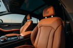 Audi Q8 (Черный), 2022 для аренды в Шарджа 4